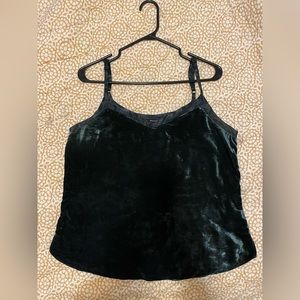 RW & Co. Velvet Top
